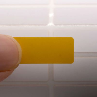 25mmx10mm High Temperature Adhesive Labels 1mil White Matte Polyimide Material