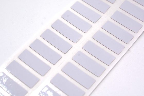 16mmx6mm Low Temperature Labels 1.5mil White Gloss High Temperature Resistant Polyimide Label