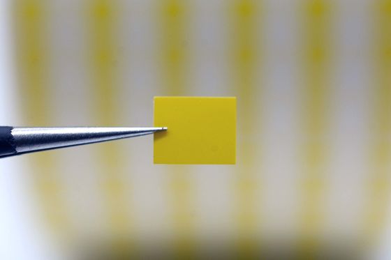 6mmx5mm Low Temperature Labels 1mil Yellow Matte High Temperature Resistant Polyimide Label